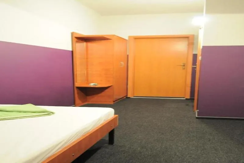 Freedom Hostel Cracóvia